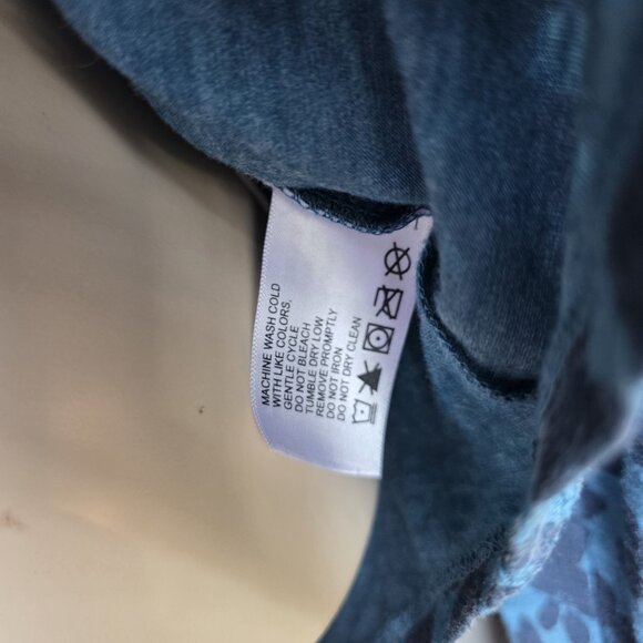 ORVIS Sz M DriCast Long-Sleeve UPF 50+ Blue Lagoon Shadow Floral Shirt Top - Picture 5 of 6